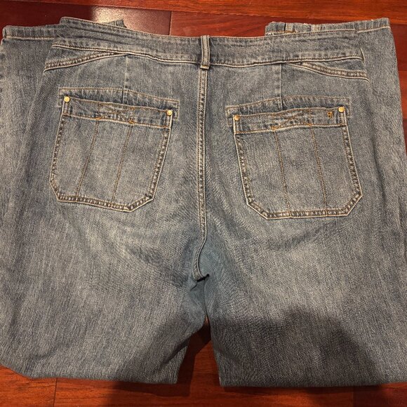 Pilcro Wanderer Cuffed Relaxed-Leg Jeans (Anthropologie) Size 31 - Picture 13 of 14